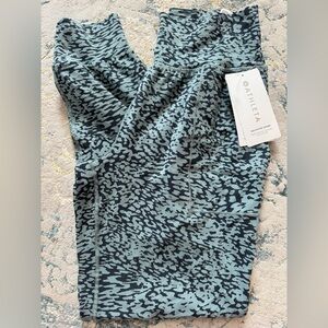 Athleta Salutation Joggers NWT